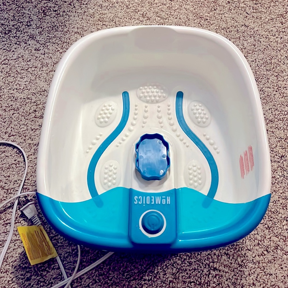 Home foot bath/Pedicure . only used once .